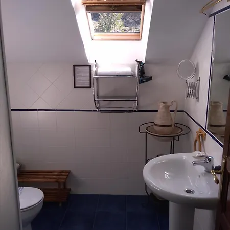 Casa De Labranza A Rega Combarro