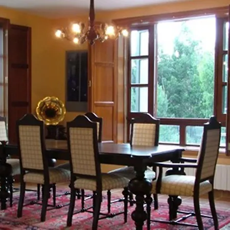 Casa De Labranza A Rega 쿰바로